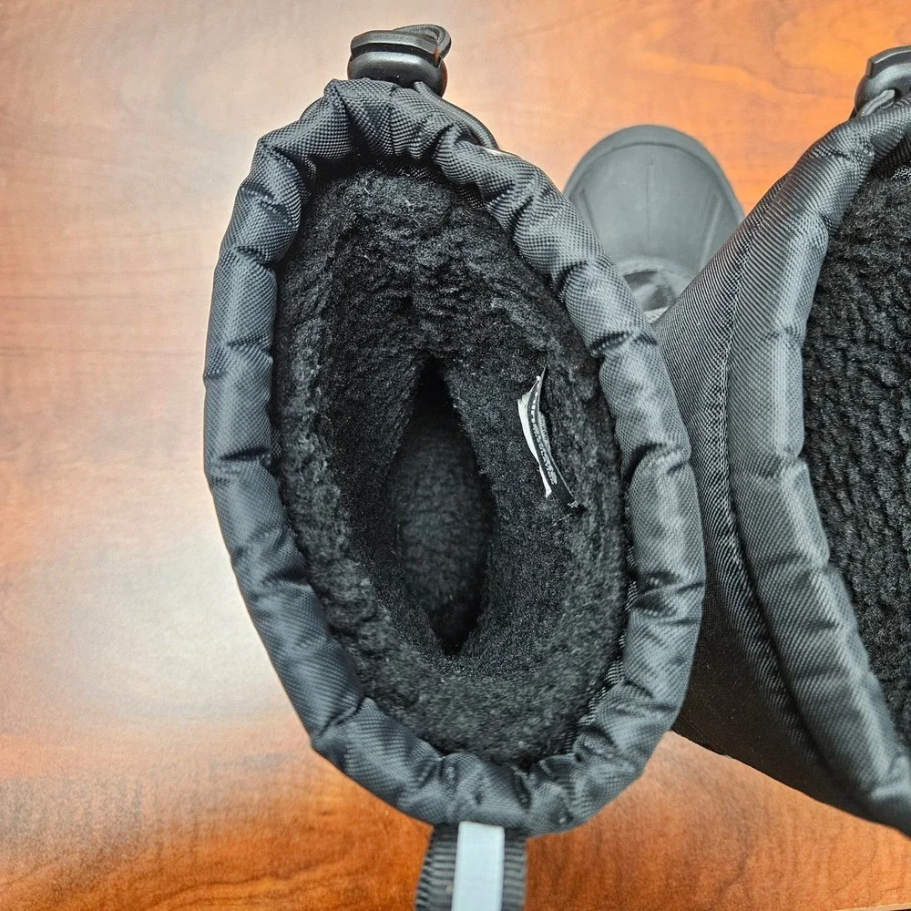 Northside Kids Snow Boots Size 4‎ Black 3M Thinsulate Insulated Winter Boots